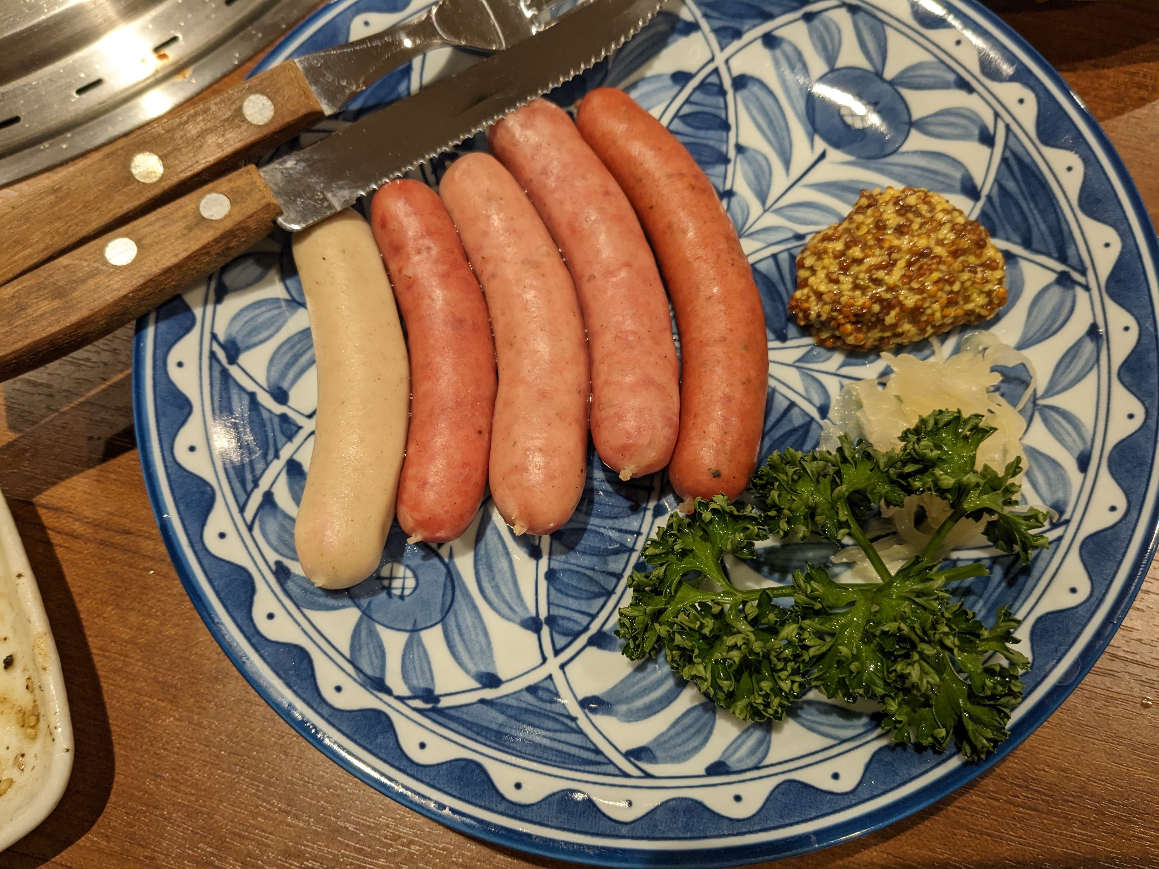 ソーセージ盛り合わせ
